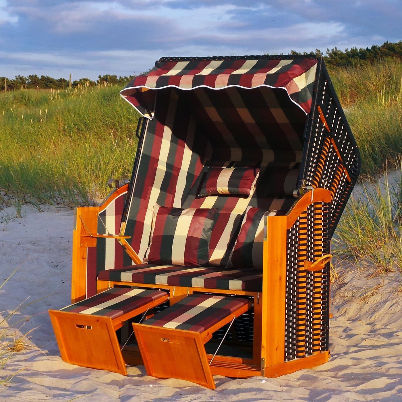 Swing&Harmonie Strandkorb XXL mit LED Beleuchtung und Solarmodul - Bild 2