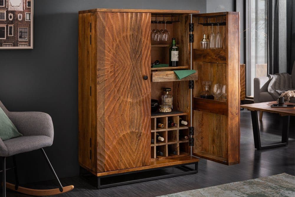 riess-ambiente Barschrank SCORPION Braun/Schwarz 3D-Schnitzerei Massivholz - Bild 2
