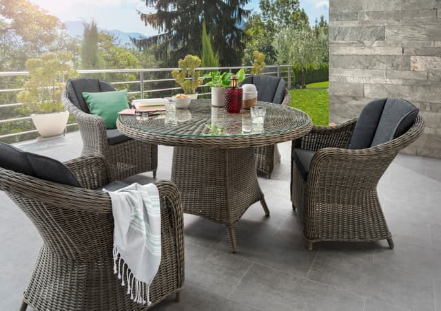 4-Sessel Garten Essgruppe aus Polyrattan mit Tisch
