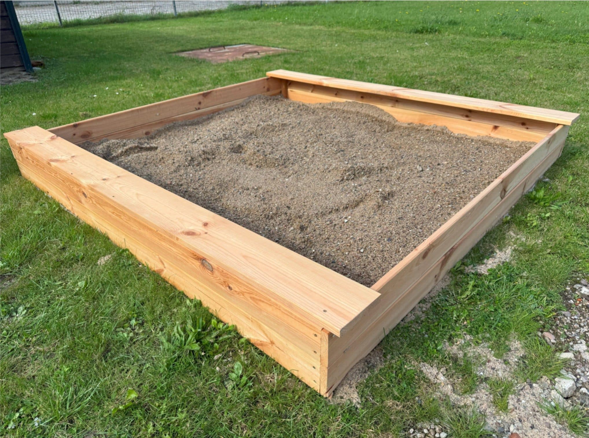 TikTakToo Sandkasten Naturbelassenes Massivholz Garten - Bild 2