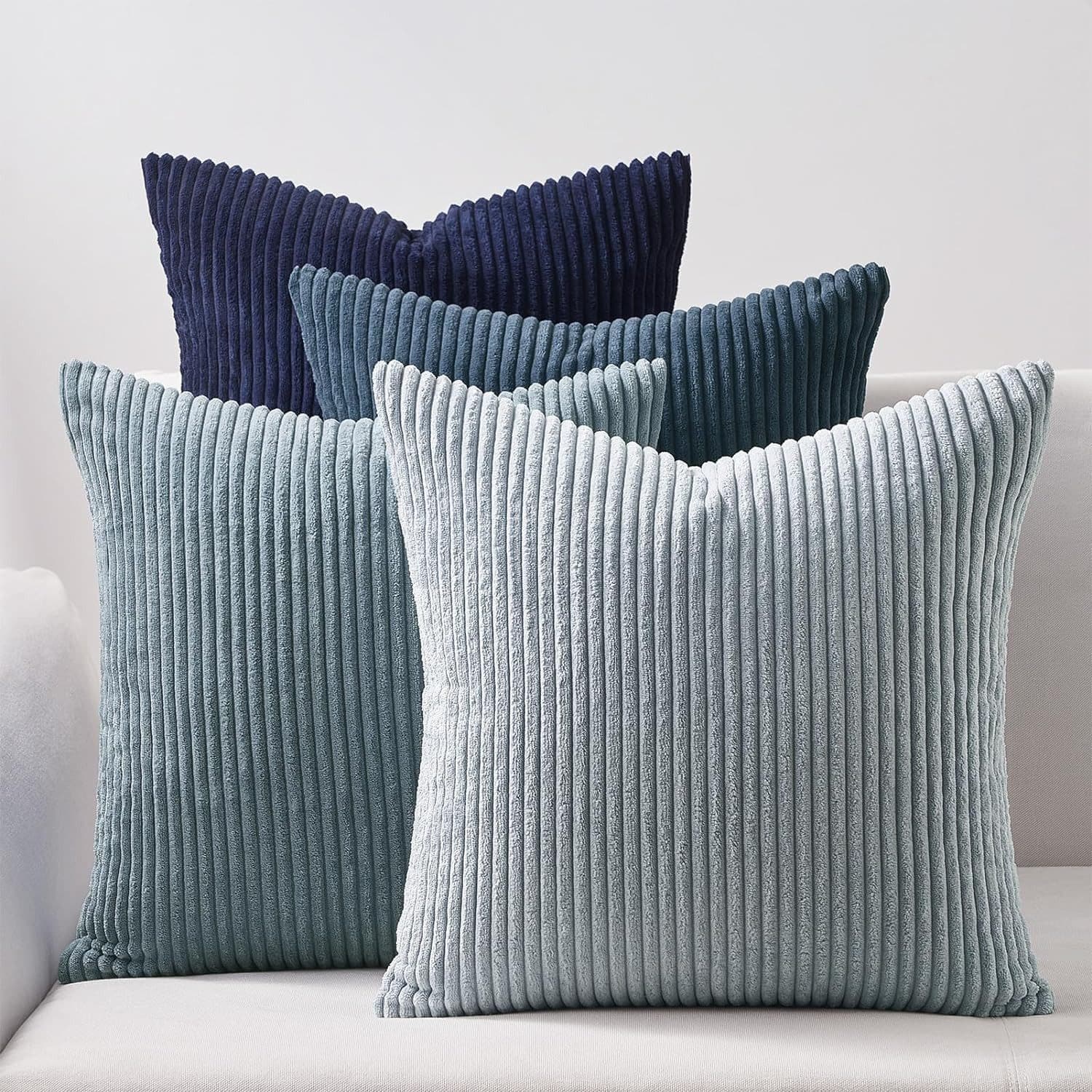 Interior by Hakito Dekokissen 4er Set Blau Kordsamt mit Füllung - Bild 2