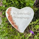 Radami Grabherz Gartenfigur Grau Rost Design mit Rosenranke Bild 2