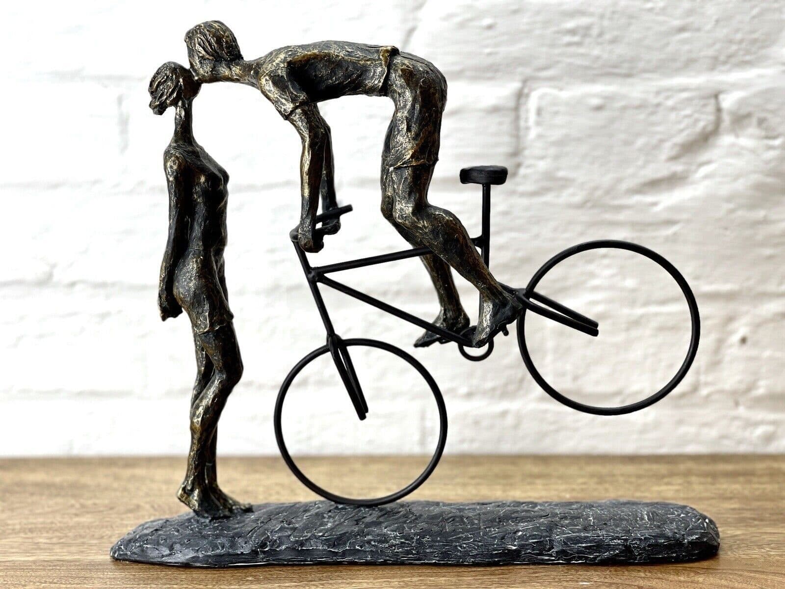 MF Skulptur Liebespaar Fahrrad Küss Mich Bronze Dekofigur - Bild 2
