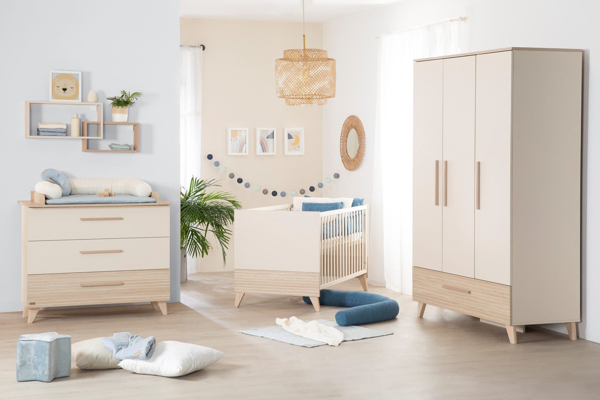 roba® Babyzimmer-Komplettset Sidney - Modernes Kinderzimmer Set in Beige - Bild 2
