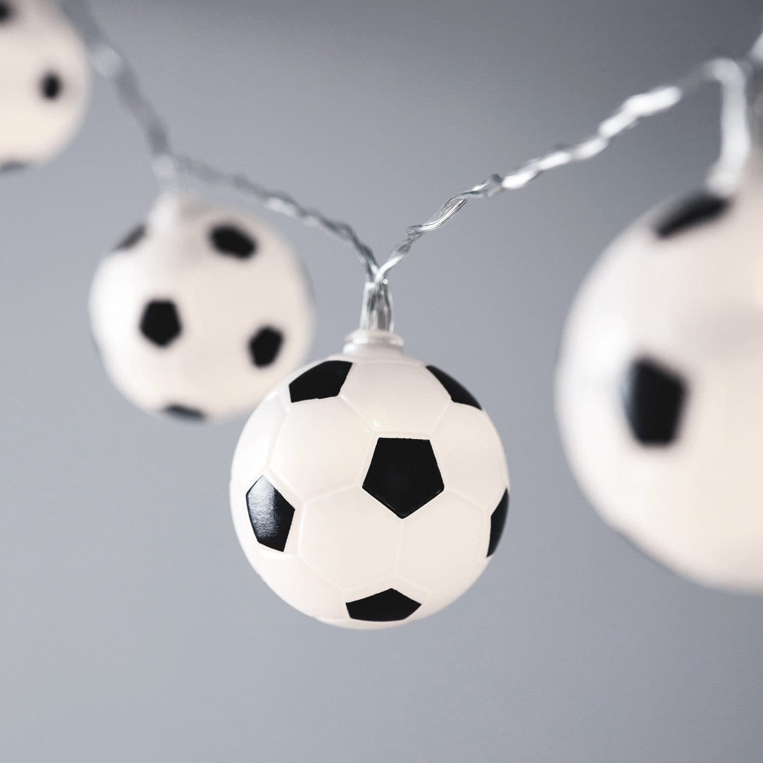 Lights4fun LED-Lichterkette Fußball 10er mit Timer