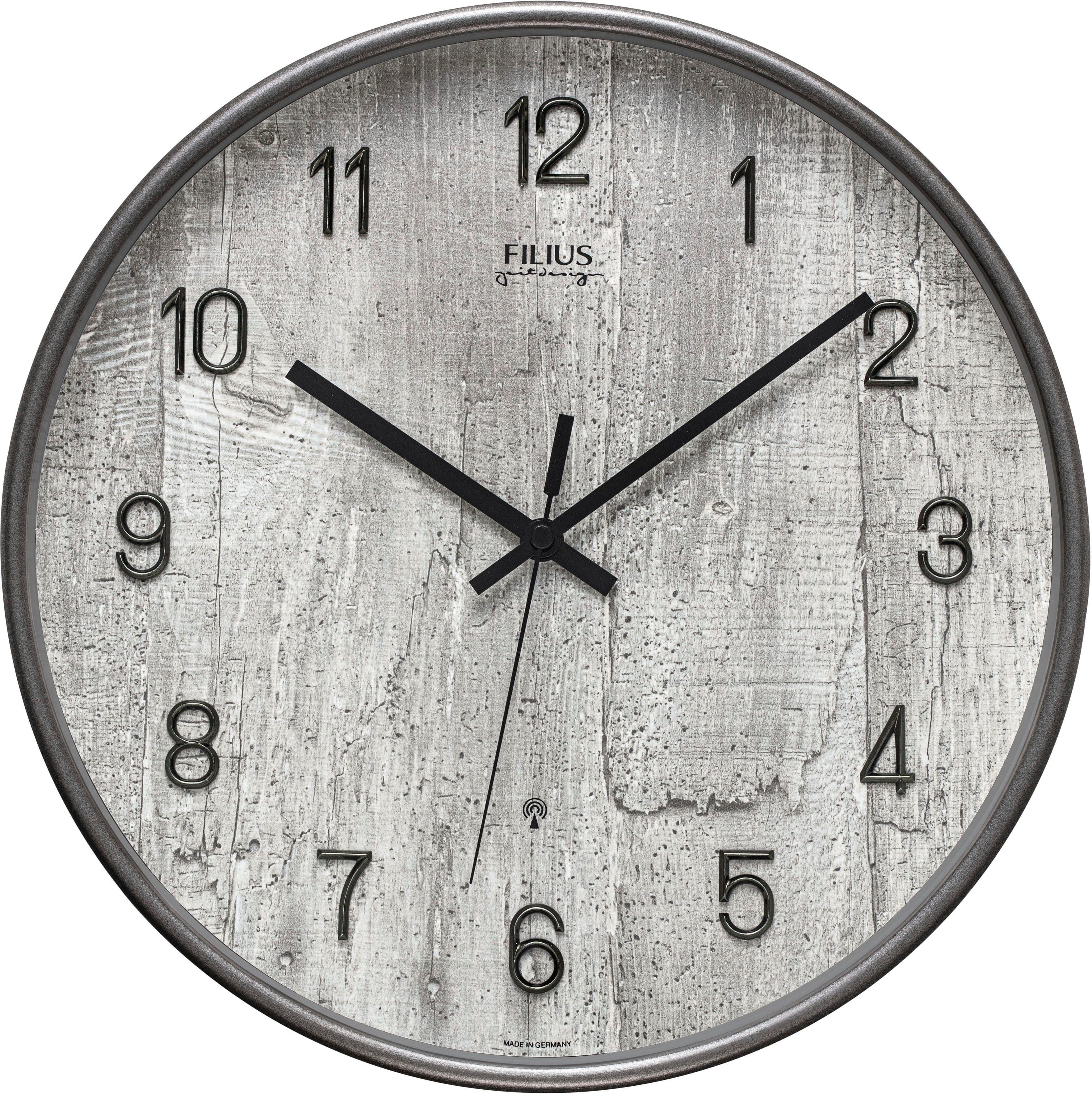 Wanduhr aus Holz und Kunststoff