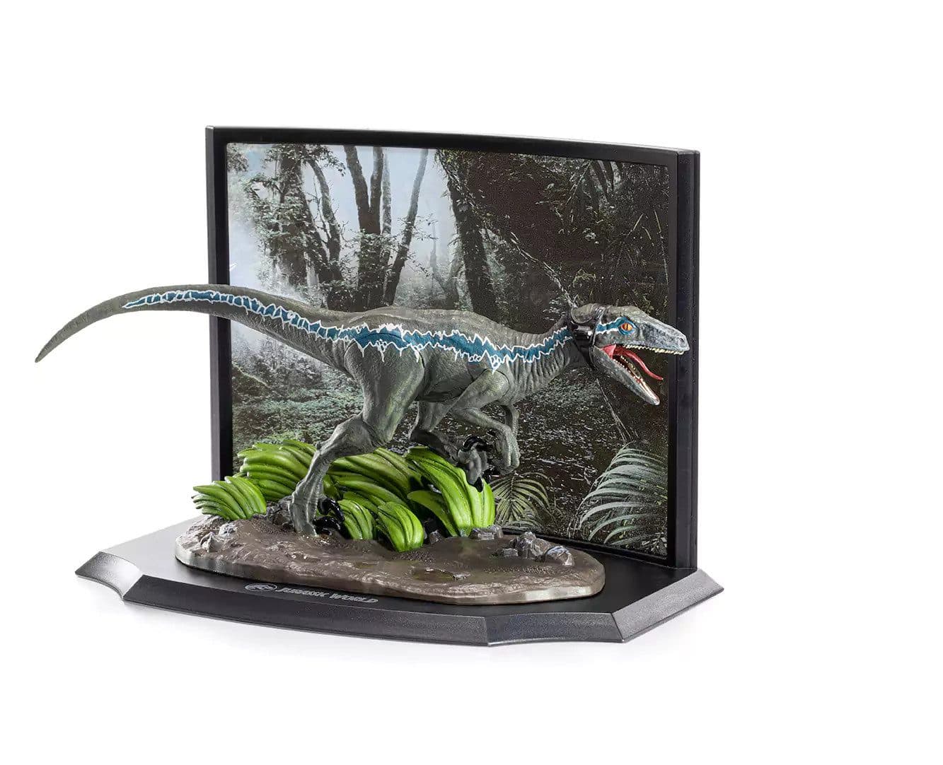 The Noble Collection Sammelfigur Blue - Toyllectible Treasures - Jurassic World