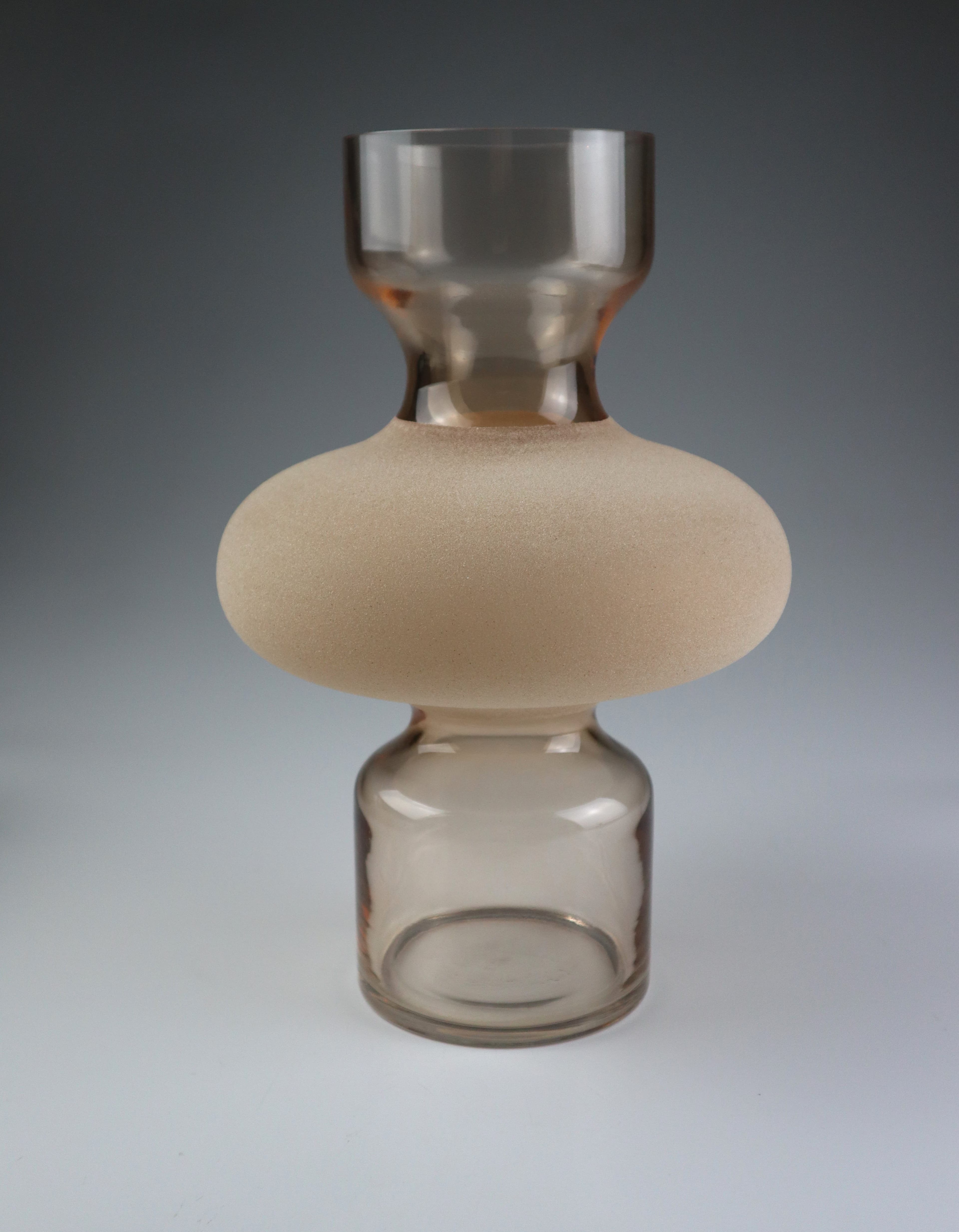 AM Design Dekovase aus Glas, Cremefarben, 19,5 x 30 cm