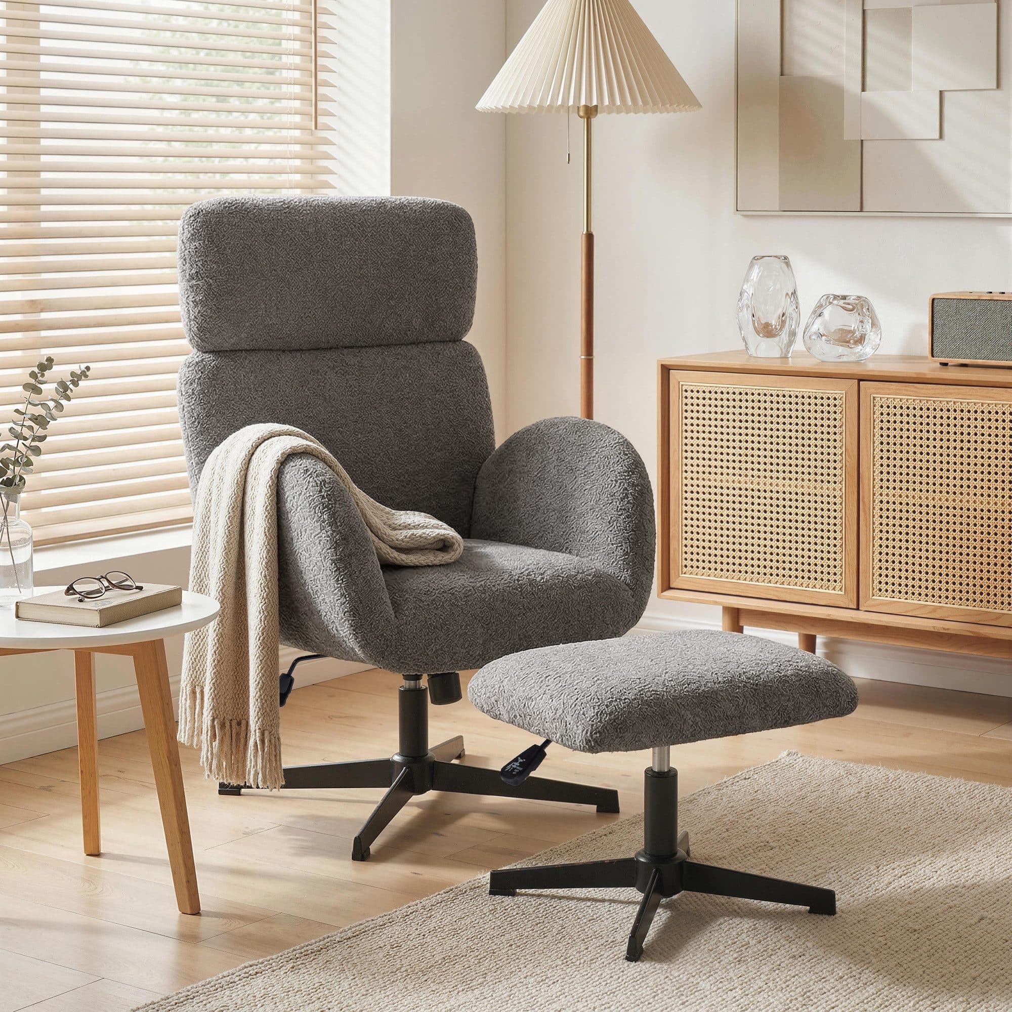 HOMCOM Relaxsessel grau mit Hocker, drehbar & höhenverstellbar - Bild 2