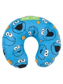 United Labels® Dekokissen Sesamstraße Krümelmonster Allover Reise Nackenkissen Bild 2
