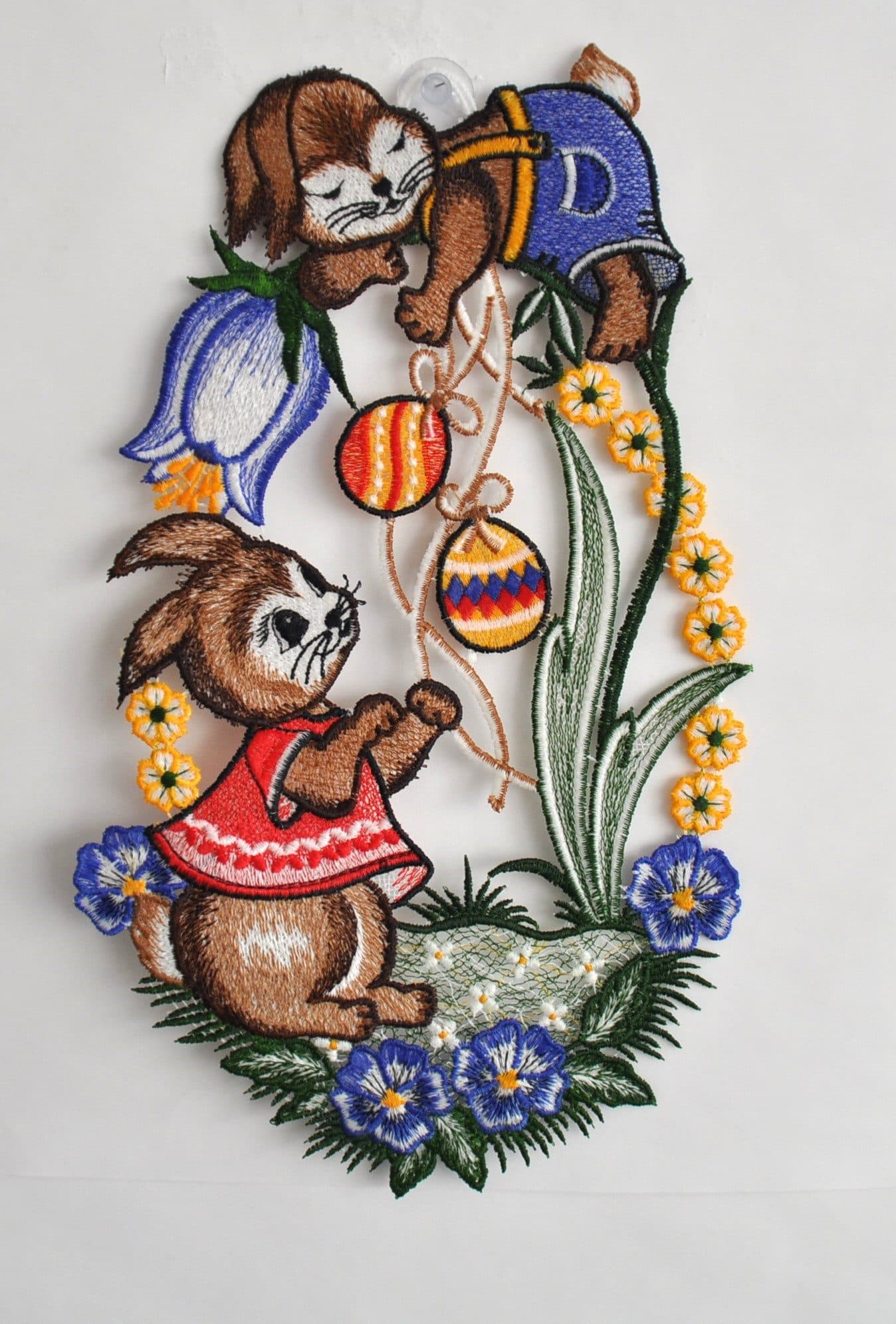 Stickereien Plauen Fensterbild Osterhasen Plauener Spitze
