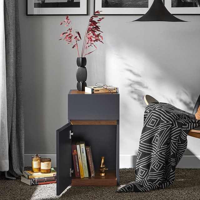 Schmaler Nachttisch "FBT146" -  Ideal für Boxspringbetten