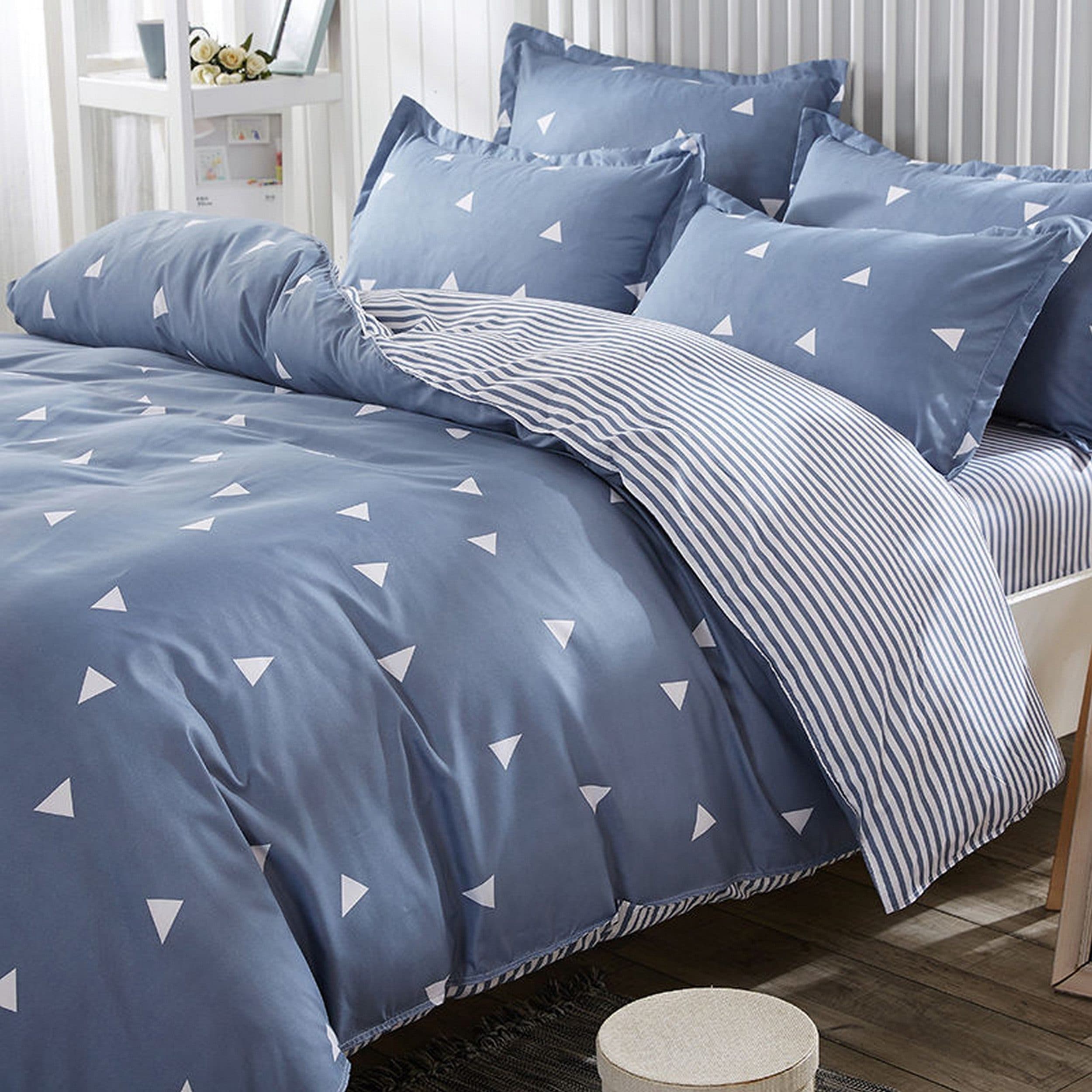 L'Essentiel Maison Bettdecke + Kopfkissen Blau/Weiß 200x200 cm