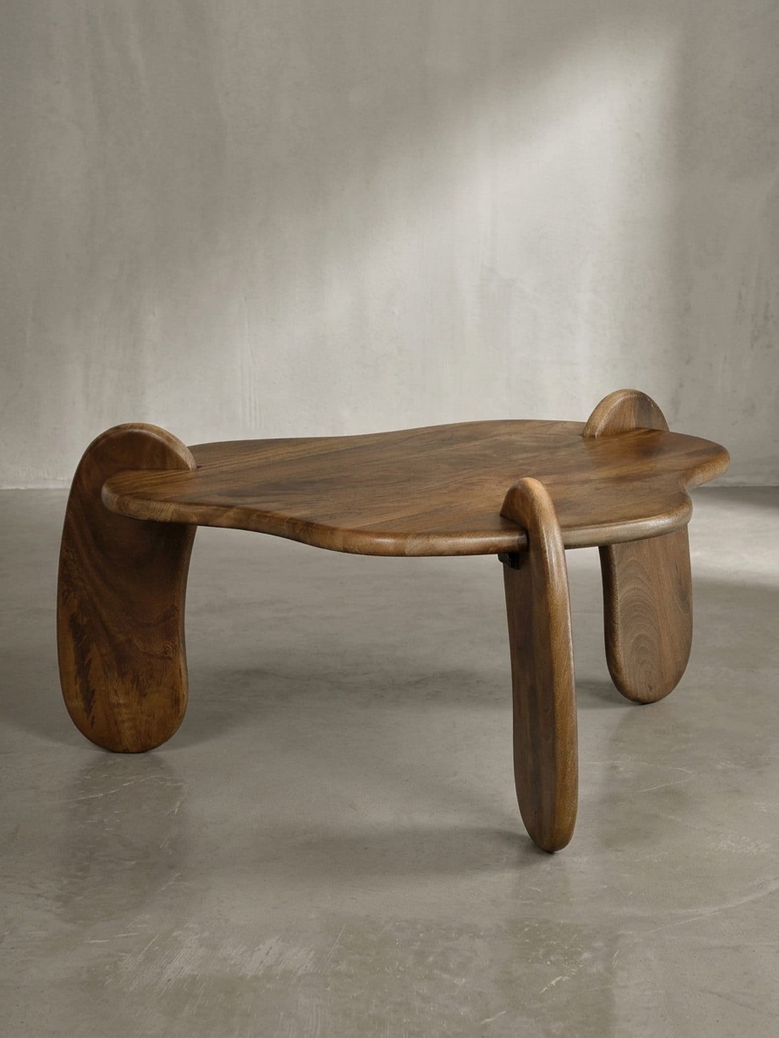 KADIMA DESIGN Couchtisch Mango Massivholz Walnussfarben Organisch - Bild 2