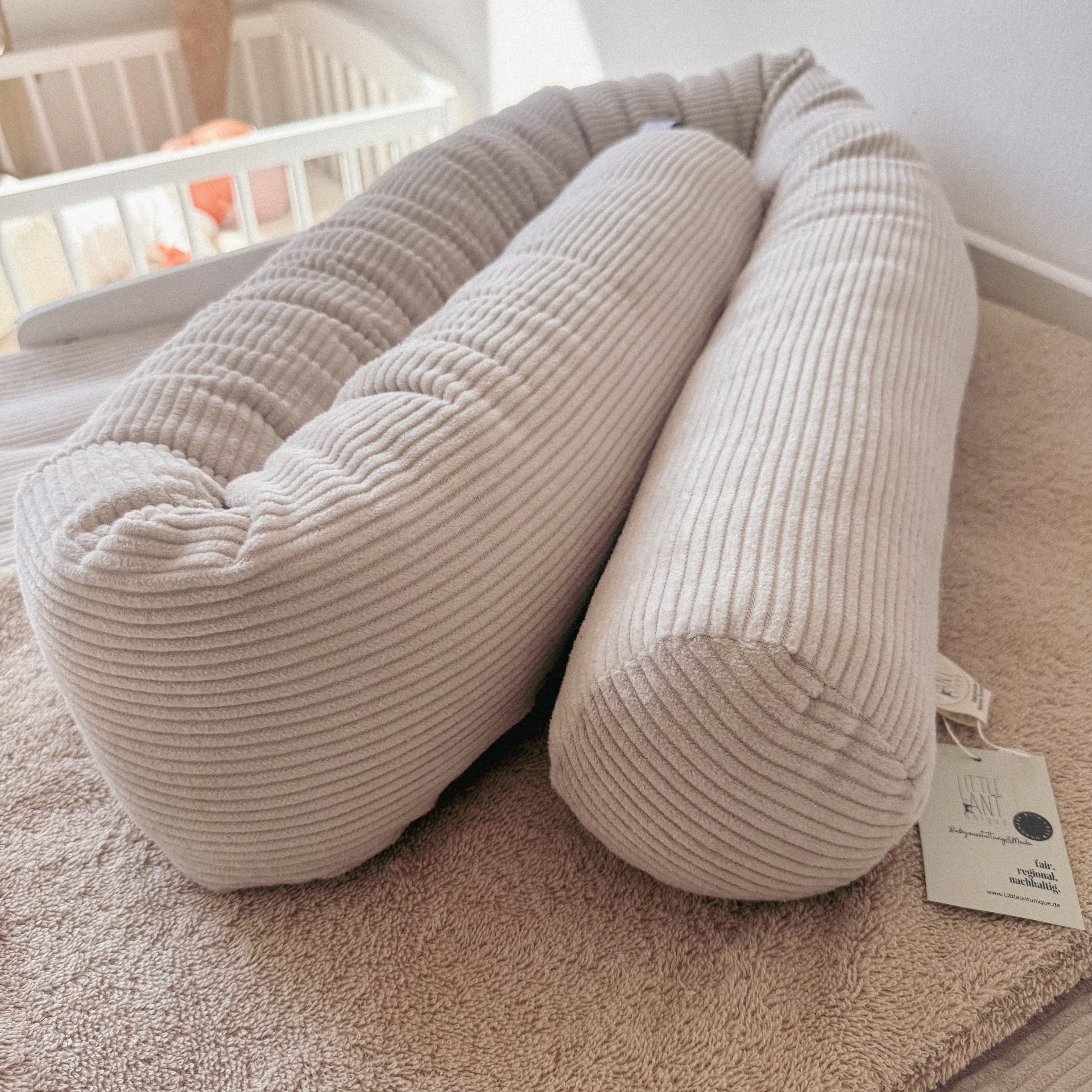 LittleANTunique Nestchenschlange Wickeltischumrandung Beige Kuschelig - Bild 2