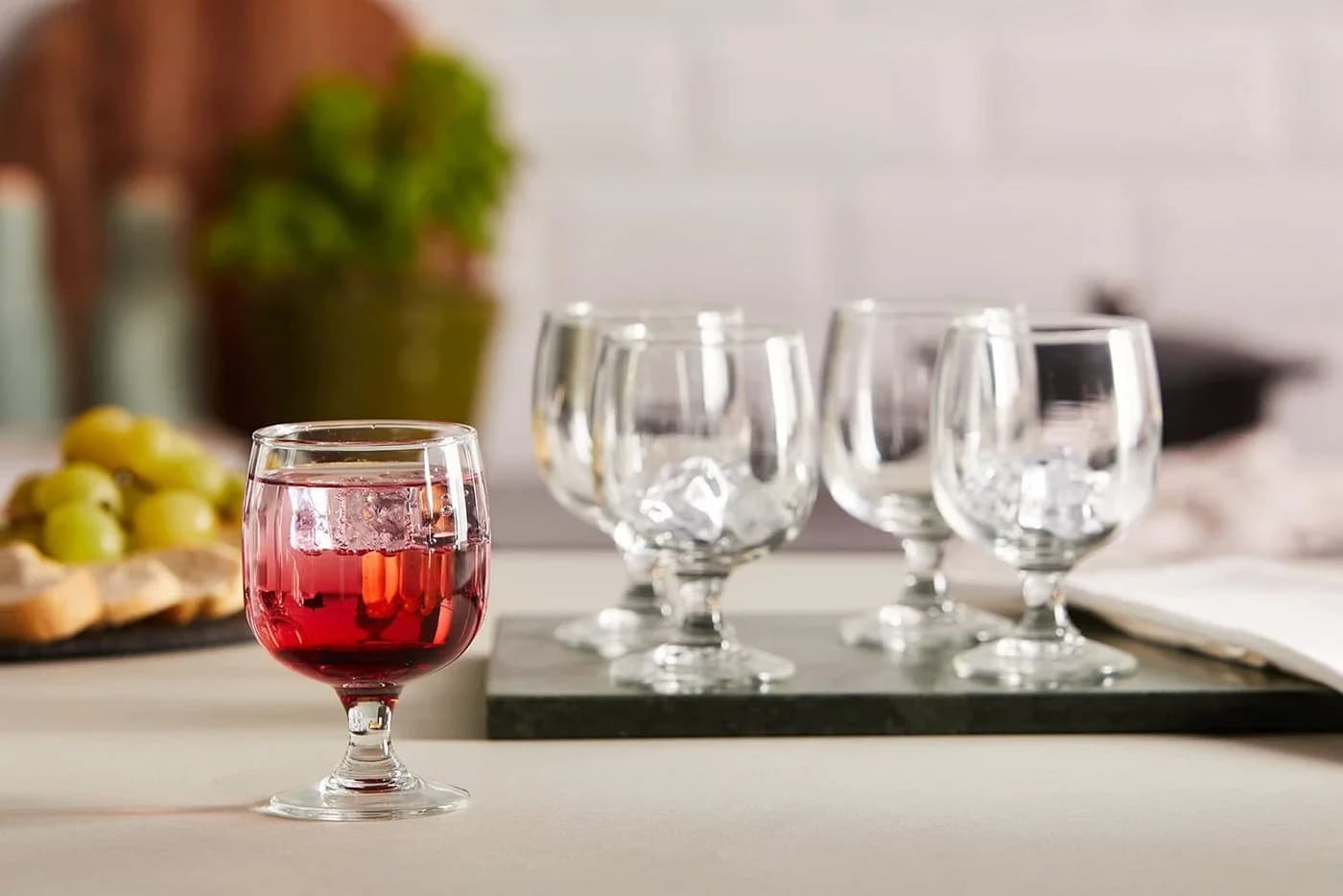 ARCOROC AMELIA Trinkglas-Set 250ml, 12-tlg., stapelbar, gehärtetes Glas