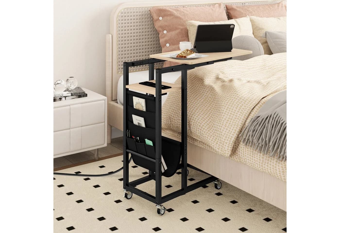 COSTWAY Beistelltisch C-förmig Braun/Schwarz mit Ladestation - Bild 3