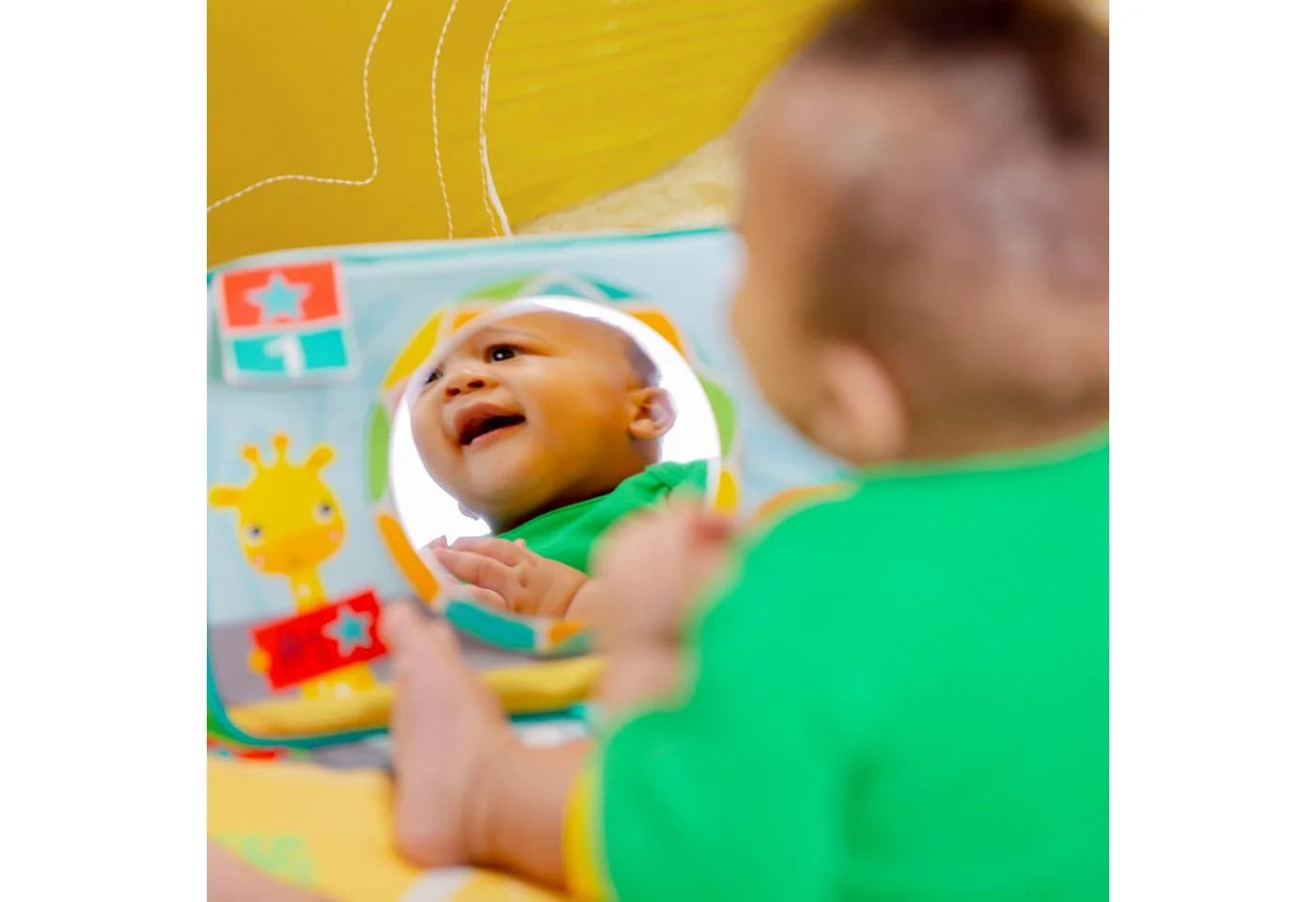 Bright Starts Spielbogen Grip & Kick Activity Gym mit Licht- und Soundeffekt - Bild 4