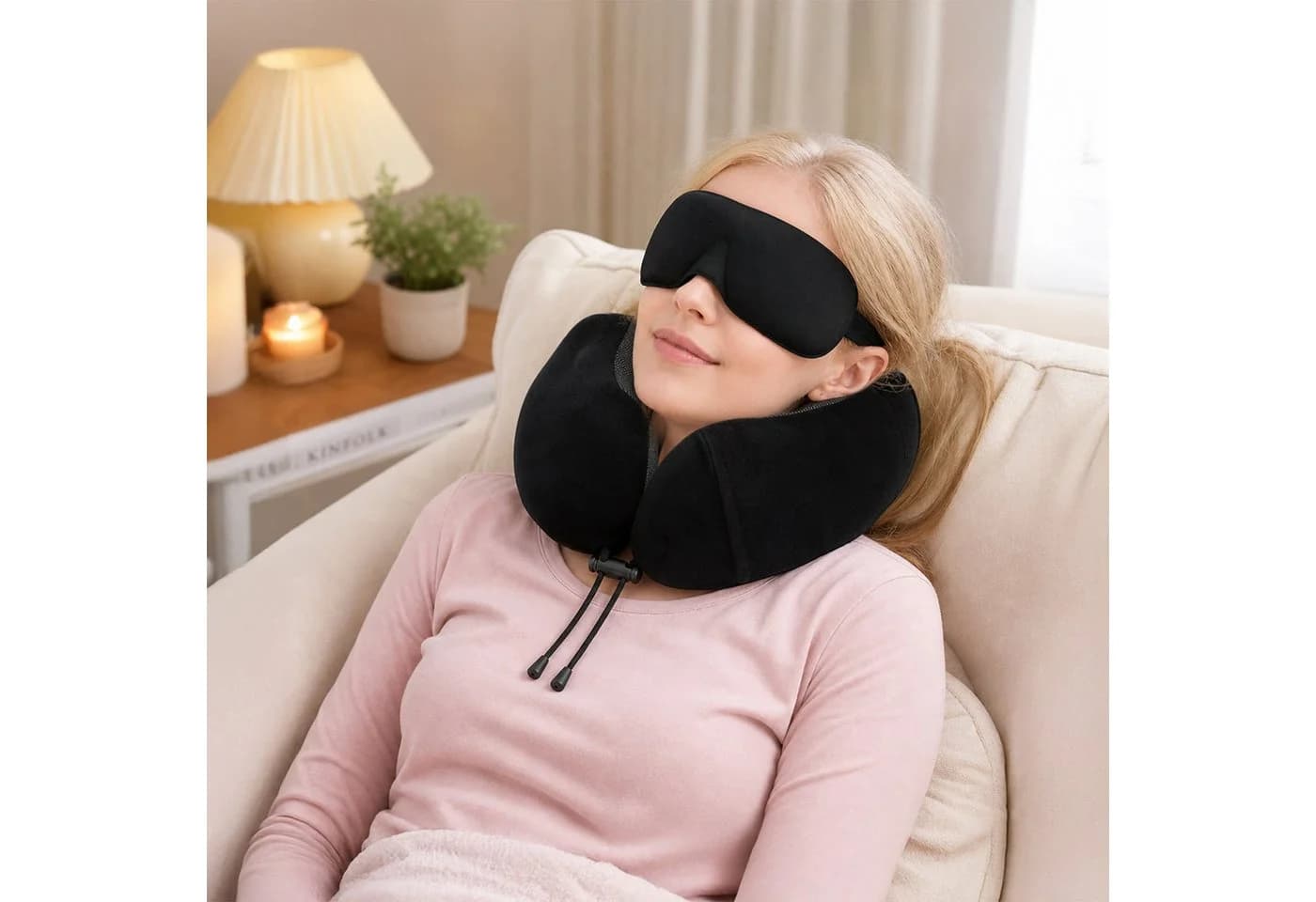 AKKEE Nackenhörnchen Nackenkissen Memory-Schaum Schwarz mit Schlafmaske - Bild 3