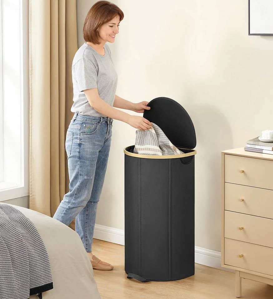 SONGMICS Wäschekorb 90 Liter Schwarz-Beige - Bild 1
