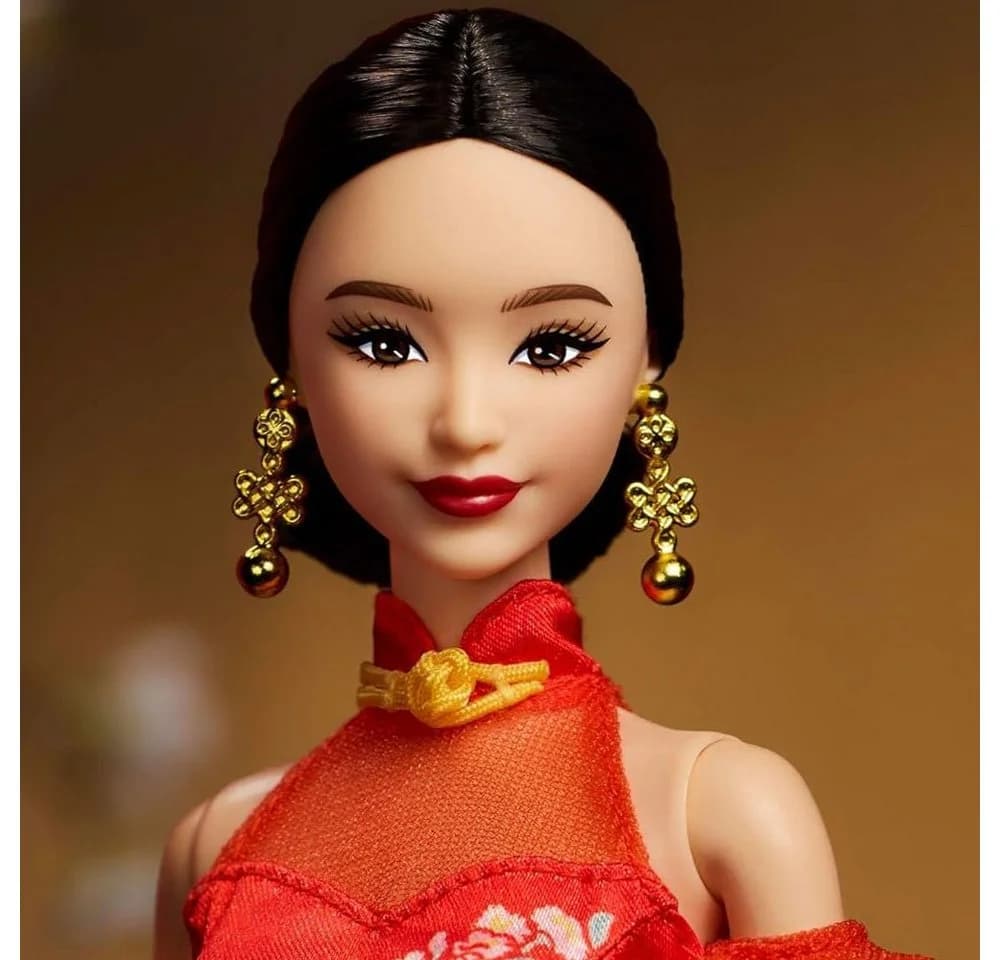 Anziehpuppe im traditionellen Qipao-Stil - Bild 3