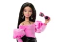 Barbie Deluxe Style Puppe Off the Shoulder mit Rock Rosa Schwarz Bild 3