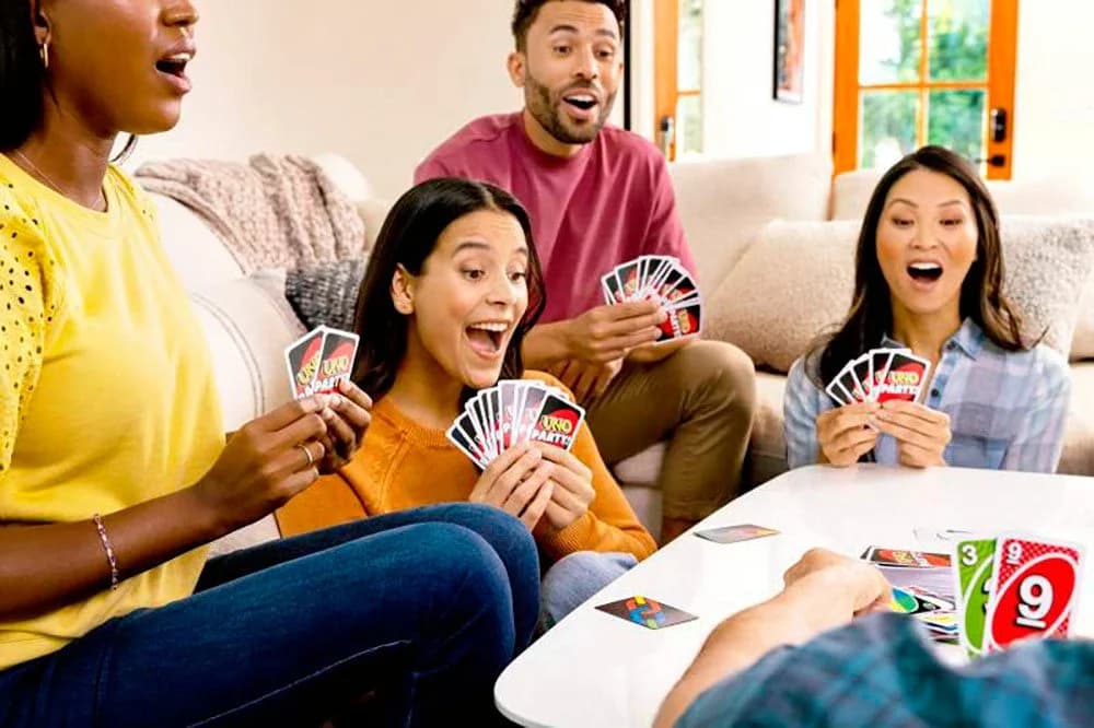 Verrücktes Kartenspiel für Familien und Partys