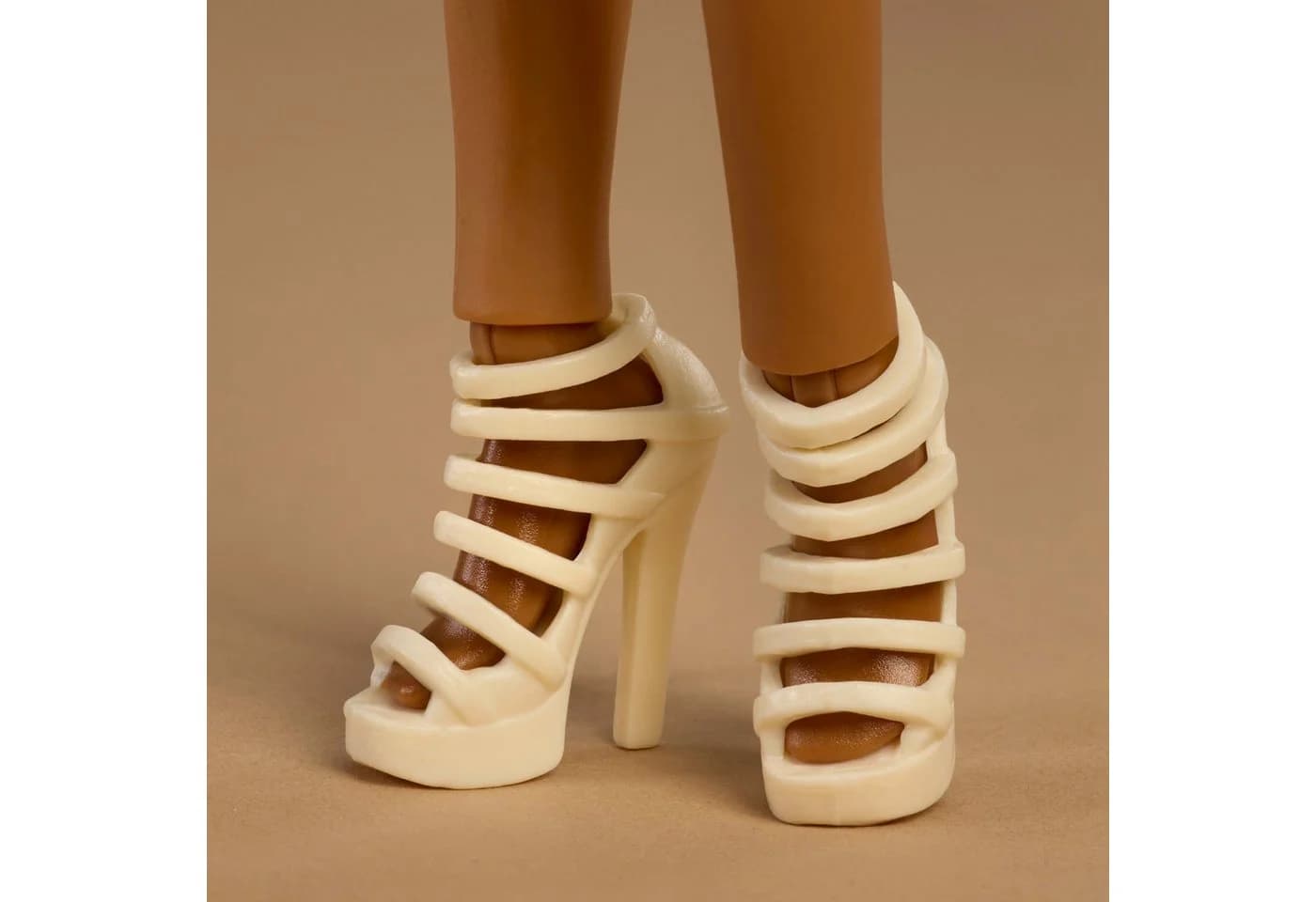 Barbie Signature Petite Basics 08 Anziehpuppe Neutral Collection - Bild 5