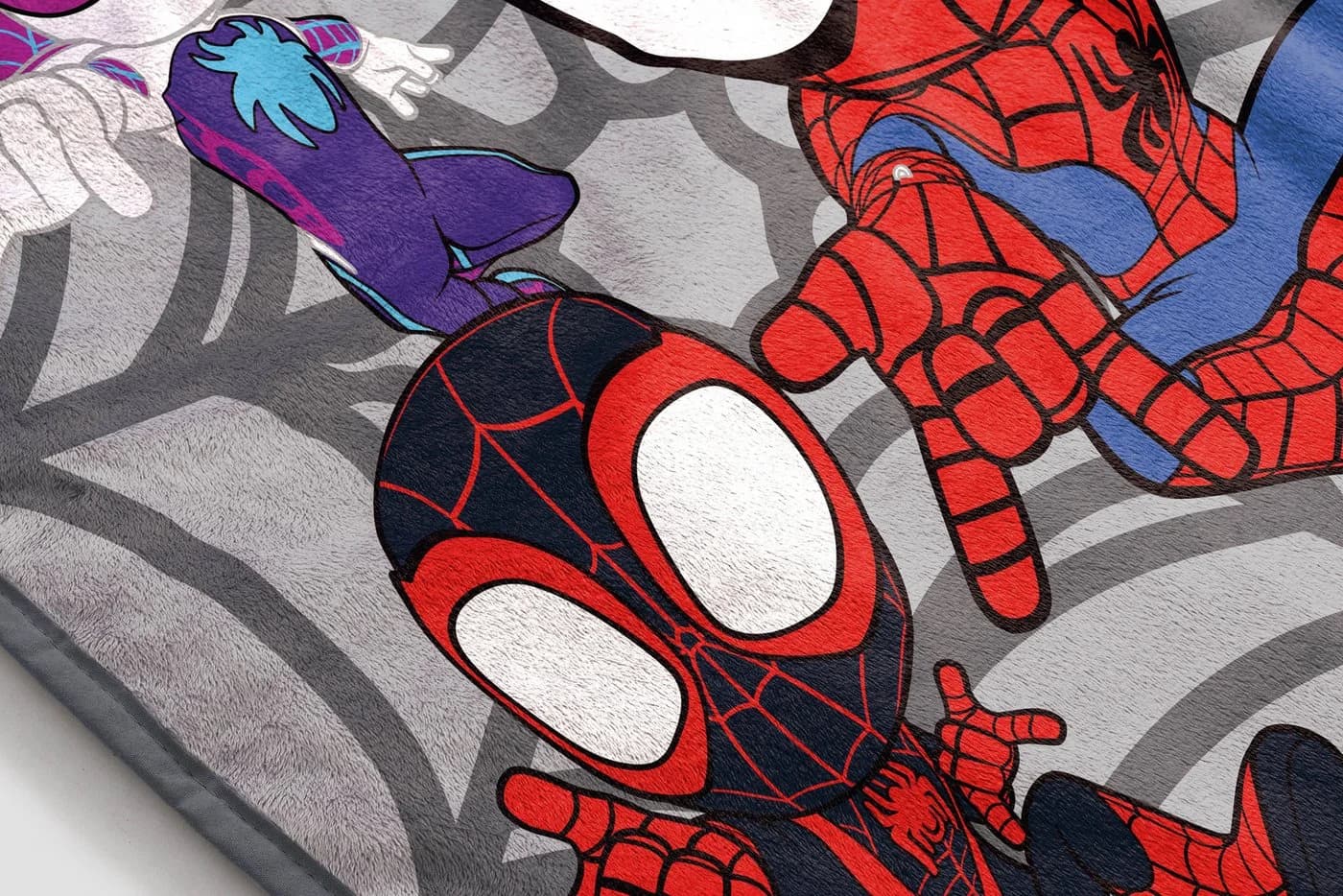 Marvel Kinderdecke mit Miles Morales und Ghost Rider Gwen - Bild 5
