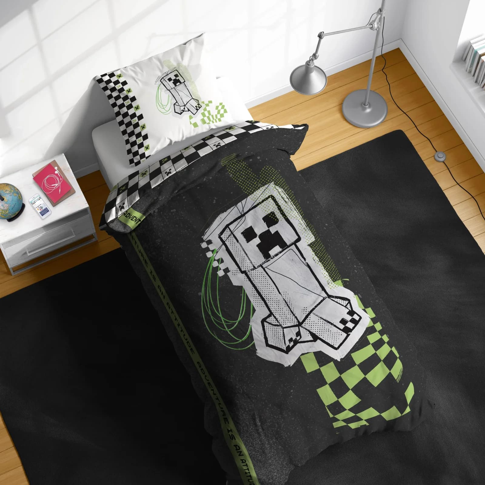 Minecraft Kinderbettwäsche Grau Doodle Skate 135x200 cm