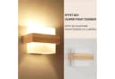 Skandinavische Wandlampe aus Massivholz und Glas Bild 1