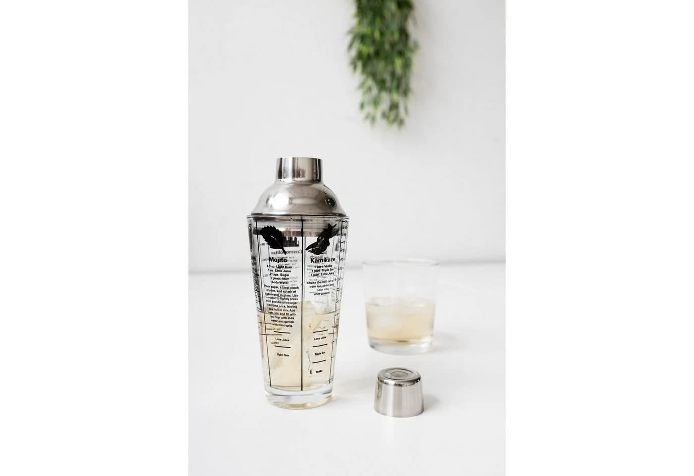 Kikkerland Cocktail Shaker Mix Master Glas Edelstahl mit Rezepten