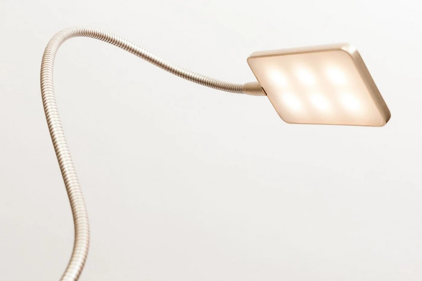 kalb Bettleuchte LED 4W Flexibel Touch-Dimmung Warmweiß - Bild 5