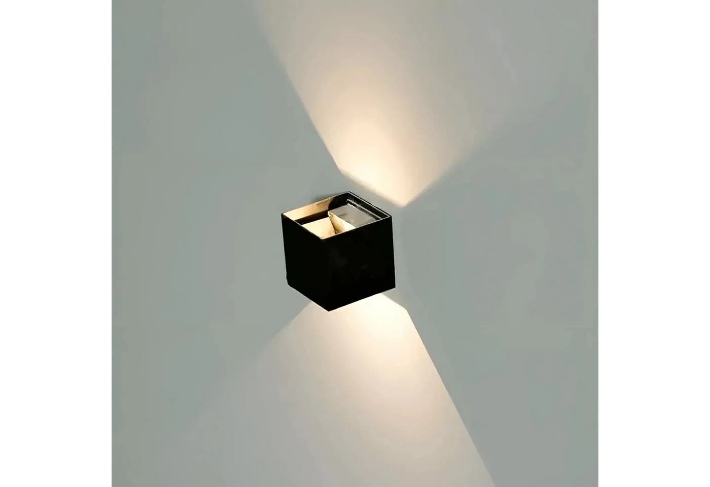 Diyarts LED Wandleuchte Außen Weiß 5W IP65