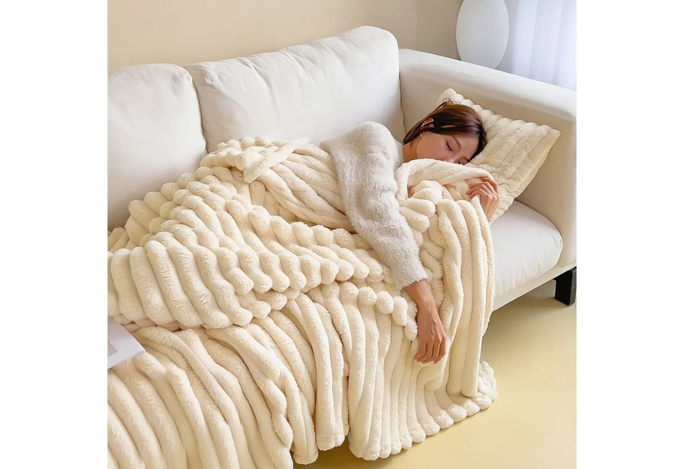 Kuscheldecke aus Microfaser und Fleece - Bild 5