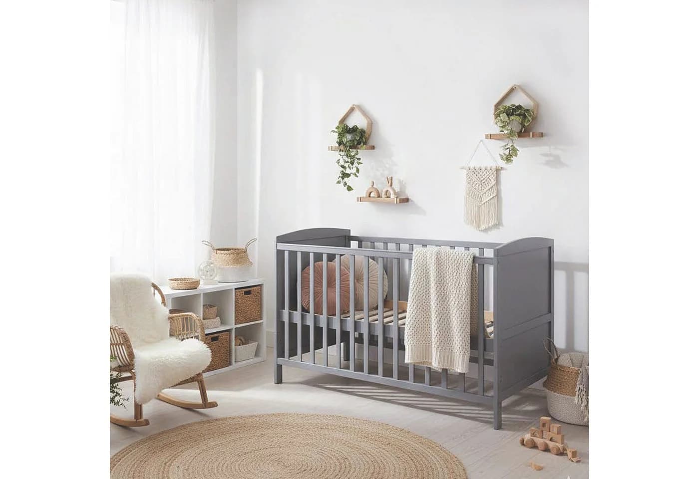 Puckdaddy GmbH Babybett Mika 140x70cm Weiß Umbaubar zum Juniorbett