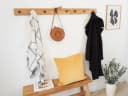Omformo Garderobenleiste Tavla Eiche Massivholz mit 5 Haken Bild 3