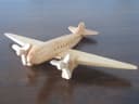 Holzprodukte Oldtimer Flugzeug Modell aus Massivholz mit beweglichen Propellern Bild 1