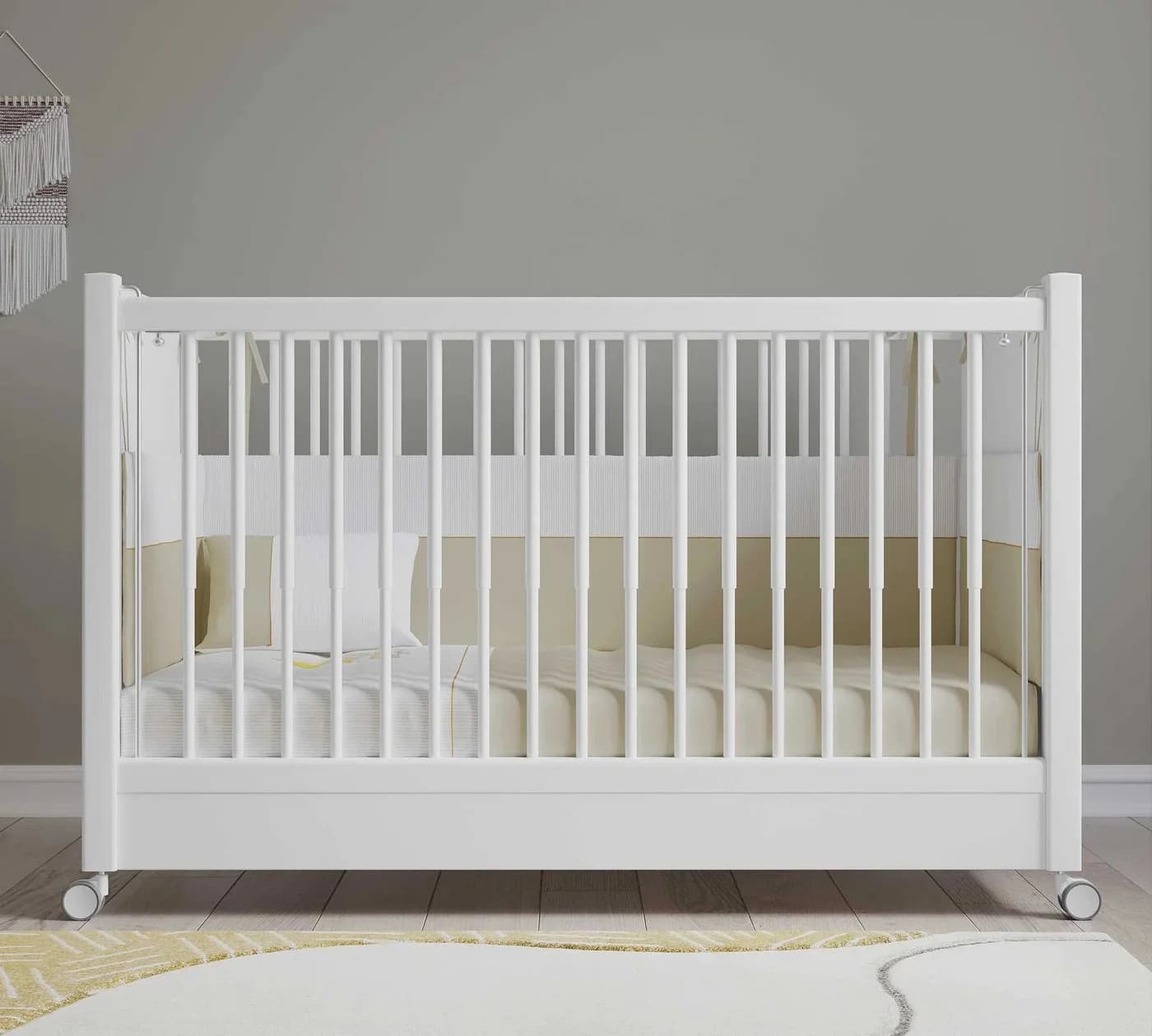 Möbel-Zeit Babybett WHEEL Weiß mit Rollen höhenverstellbar