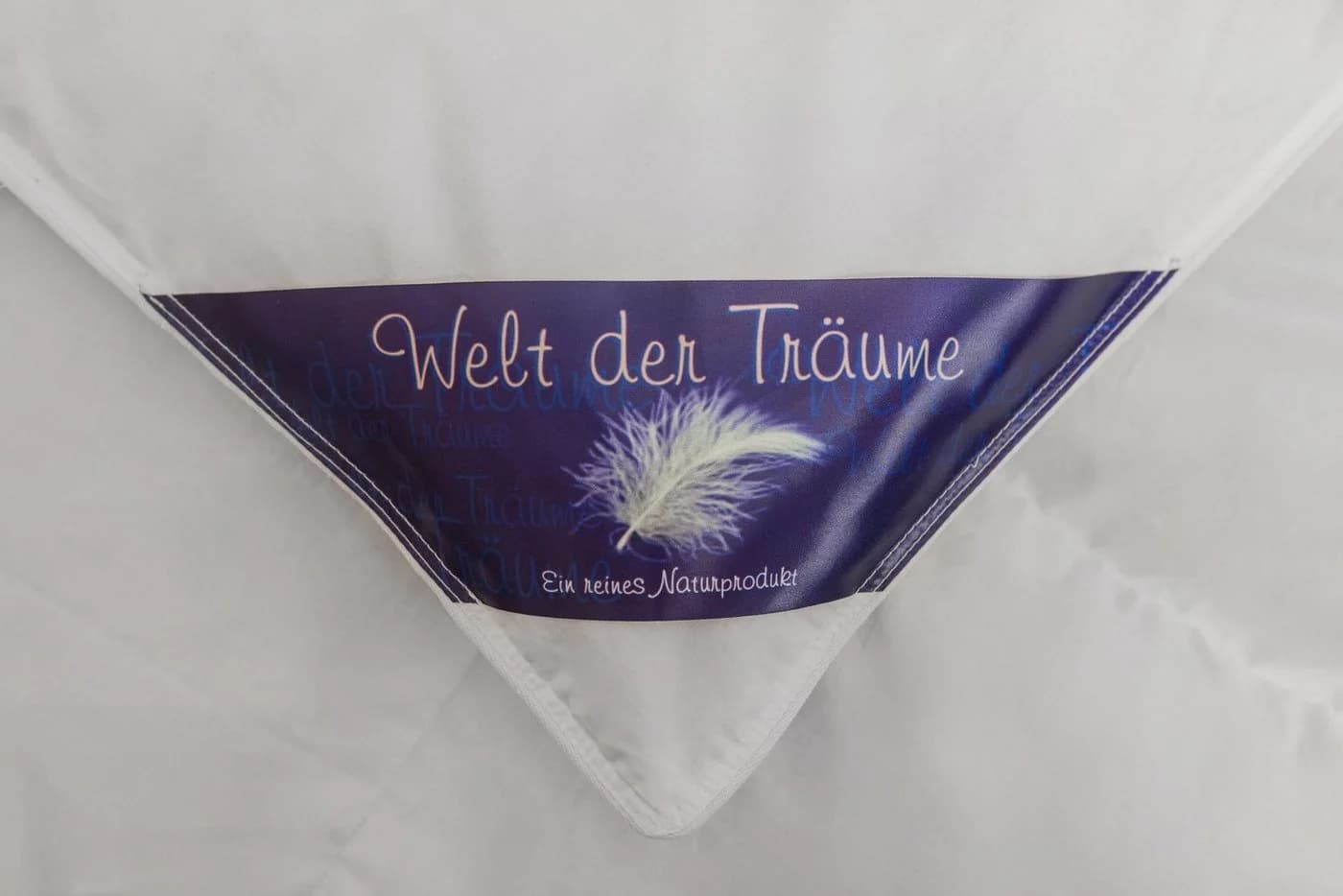 Bettdecke und Kopfkissen aus Daunen und Federn - Bild 5
