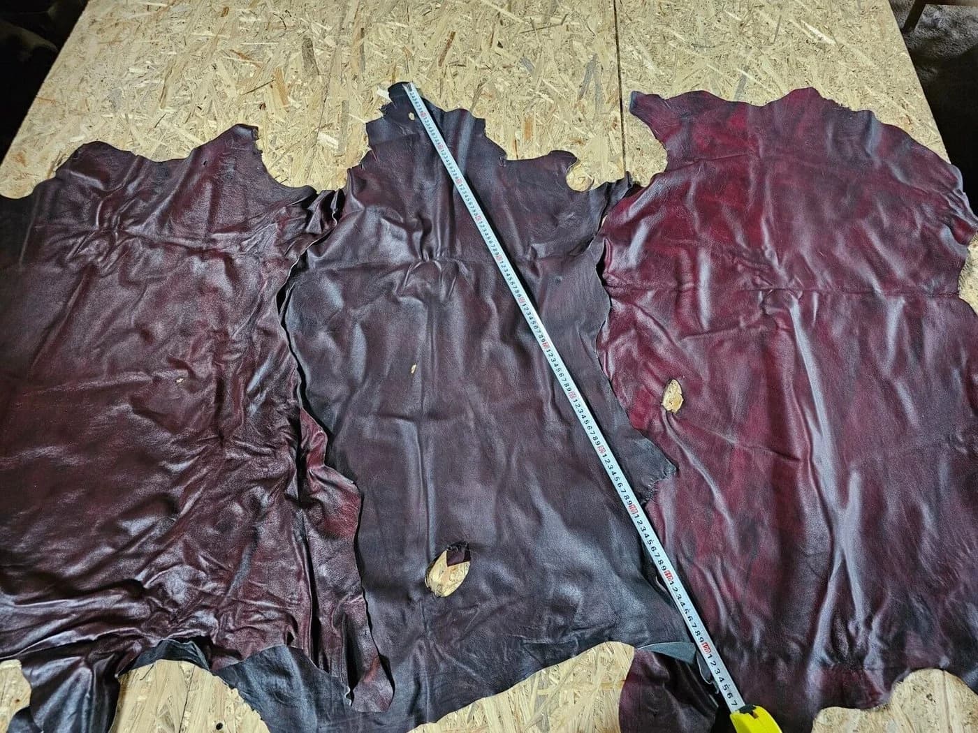 Provellus Lederteppich Ziegenleder Nappa Schwarz-Rot 1qm