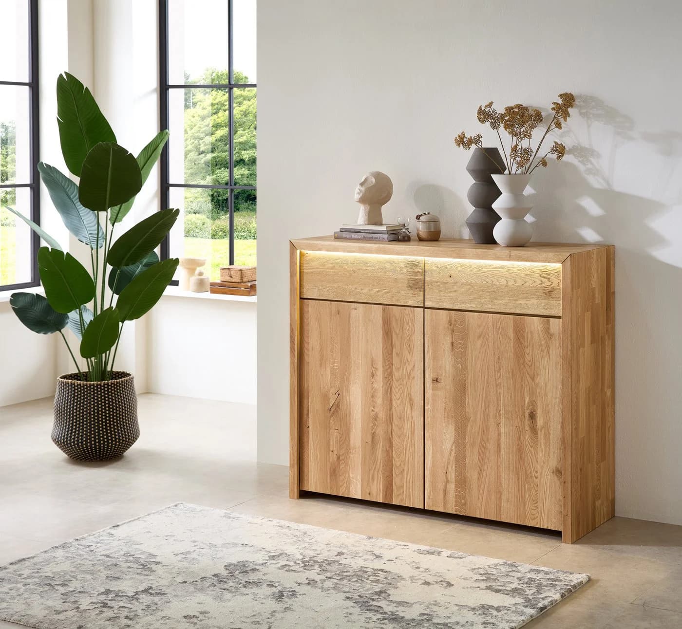 Home Affaire Kommode Ambroise Wildeiche Massivholz mit LED-Beleuchtung