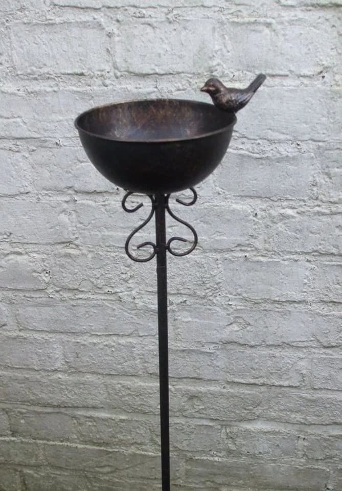 Deko-Impression Vogeltränke am Stab Eisen Bronze 110 cm - Bild 1