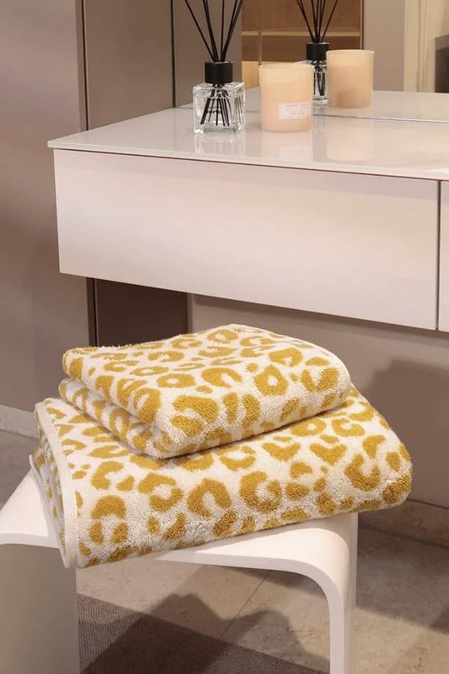 Cawö Handtuch Leo Gold 100% Baumwolle Two-Tone Design