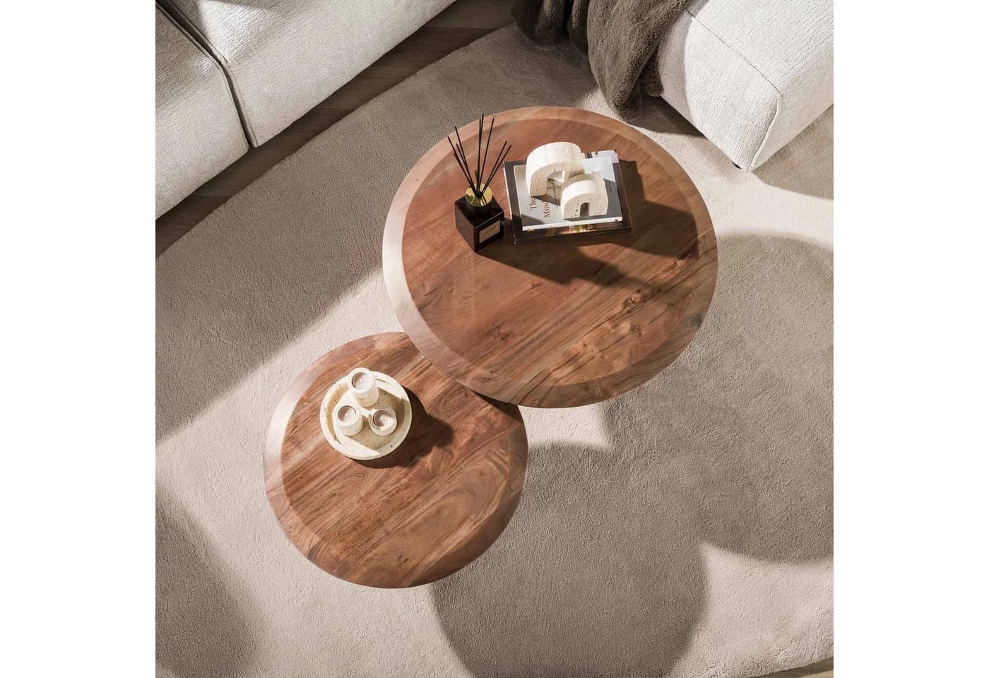 alesvelt Couchtisch Set TONDO 2-teilig Massivholz Akazie Braun - Bild 3
