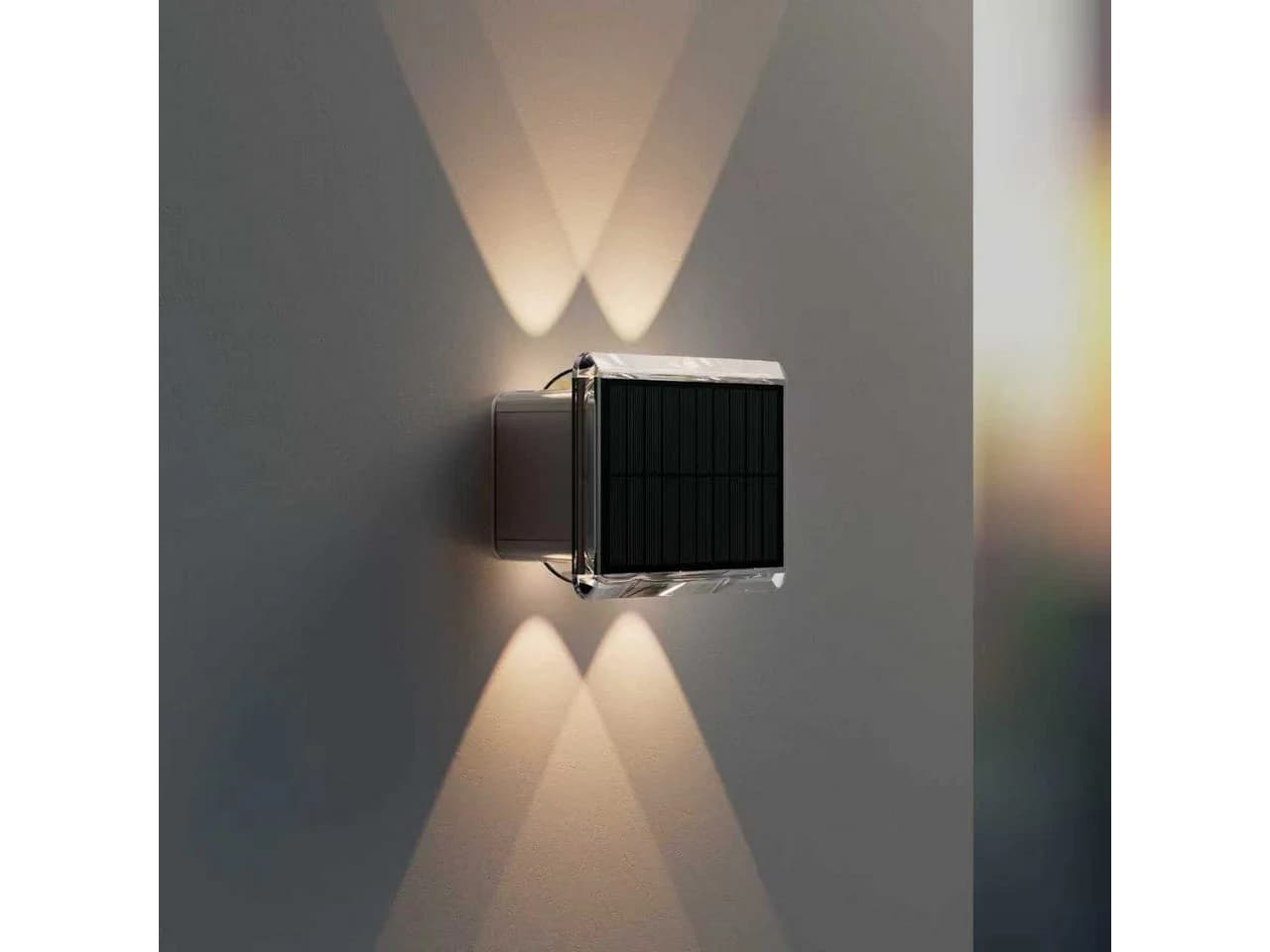 oyajia LED Solar-Wandleuchte Aussen 2/4 Stück RGB 7 Farben Einstellbar