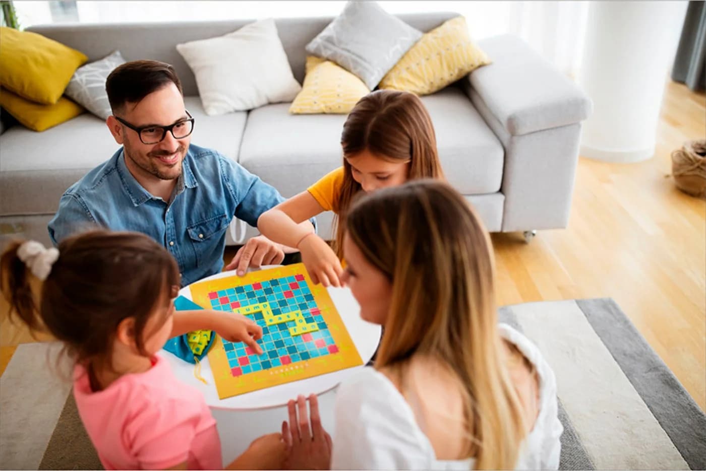 Mattel® Scrabble Junior Y9670 Bunt - Bild 2