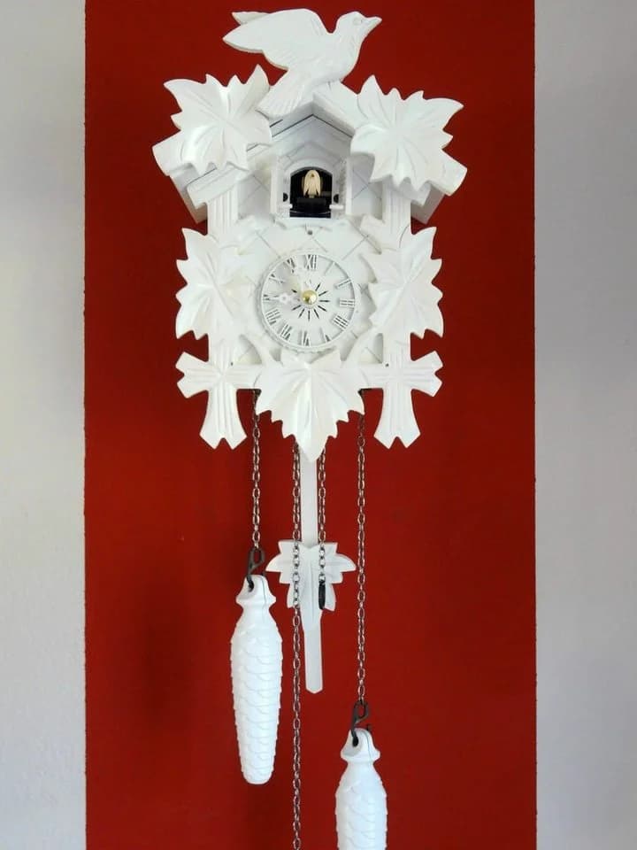 Clockvilla Hettich-Uhren Moderne Kuckucksuhr Schwarzwald Massivholz