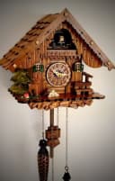 Clockvilla Hettich-Uhren Schwarzwälder Kuckucksuhr Braun Massivholz Bild 2