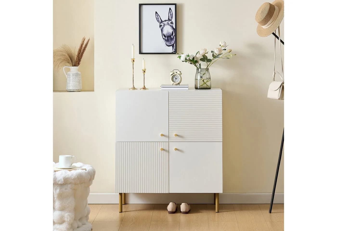 Refined Living Sideboard Weiß 4 Türen MDF Stahlbeine